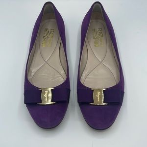 Salvatore Ferragamo Purple Suede flats with Bow, size 8-1/2 B